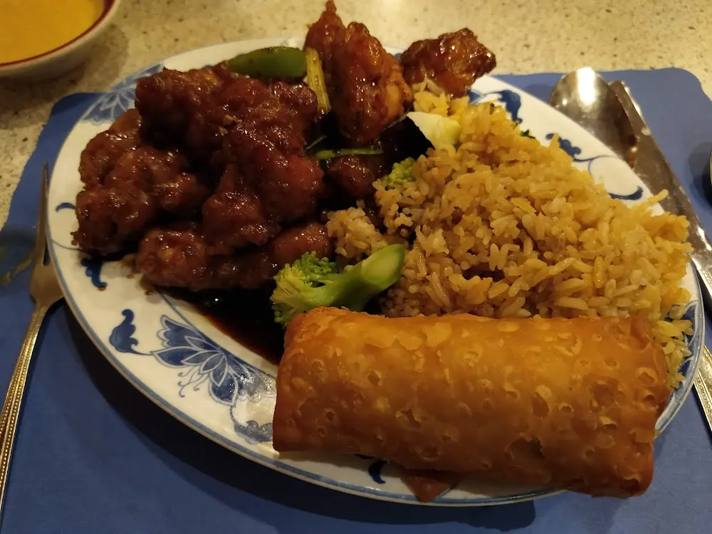 General TSO's Chicken Fried Rice Soup and Salad Combo Fried Rice